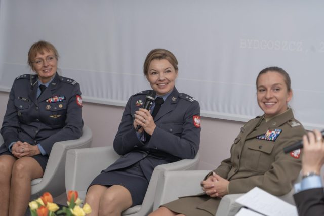 24.10.2025 Bydgoszcz. II Kongres. Kobiety w Systemie Bezpieczeństwa. 8 Kujawsko Pomorska Brygada Obrony Terytorialnej . Bydgoskie Centrum Targowo-Wystawiennicze. Fot. DWOT
