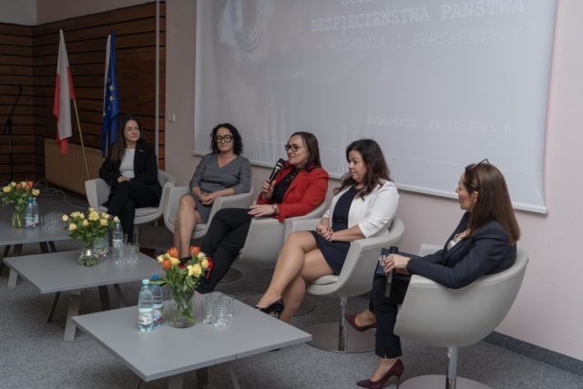 24.10.2025 Bydgoszcz. II Kongres. Kobiety w Systemie Bezpieczeństwa. 8 Kujawsko Pomorska Brygada Obrony Terytorialnej . Bydgoskie Centrum Targowo-Wystawiennicze. Fot. DWOT