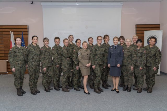 24.10.2025 Bydgoszcz. II Kongres. Kobiety w Systemie Bezpieczeństwa. 8 Kujawsko Pomorska Brygada Obrony Terytorialnej . Bydgoskie Centrum Targowo-Wystawiennicze. Fot. DWOT