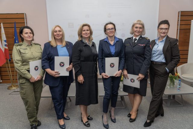 24.10.2025 Bydgoszcz. II Kongres. Kobiety w Systemie Bezpieczeństwa. 8 Kujawsko Pomorska Brygada Obrony Terytorialnej . Bydgoskie Centrum Targowo-Wystawiennicze. Fot. DWOT